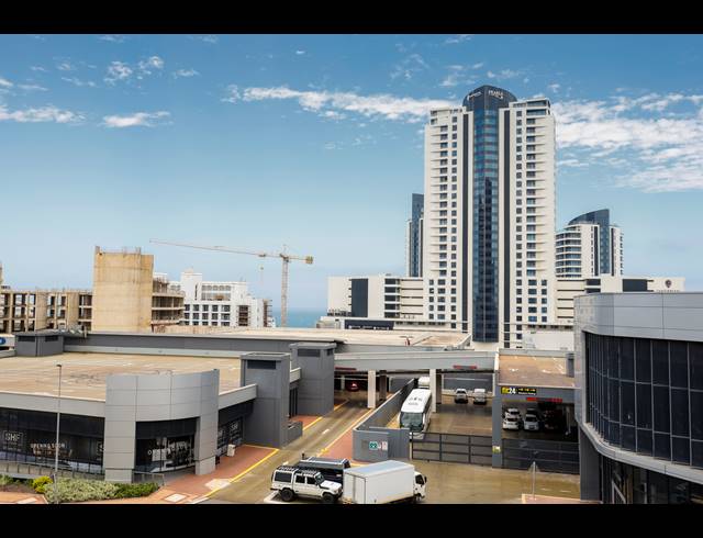 3 BEDROOM APARTMENT FOR SALE IN UMHLANGA CENTRAL